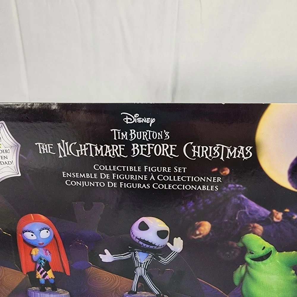 Disney Nightmare Before Christmas Glow in the Dark Collectible Figure Set New